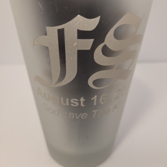 Flying Saucer Brew Hawaii 1961 God Save the King Beer Pint Glass Surfing - Picture 3 of 10